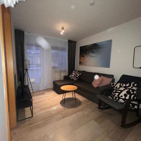 Downtown North Apartment Акурейри Екстериор снимка