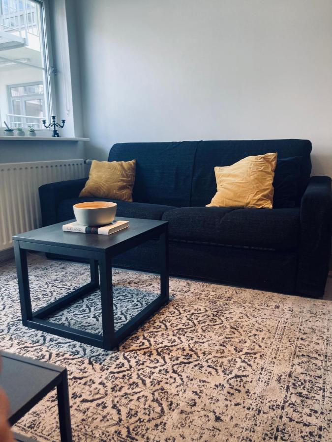 Downtown North Apartment Акурейри Екстериор снимка