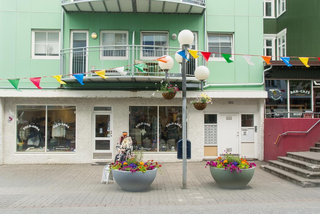 Downtown North Apartment Акурейри Екстериор снимка